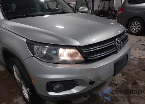 2014 Volkswagen Tiguan Sel из США, поврежденный, VIN WVGAV3AX0EW559051
